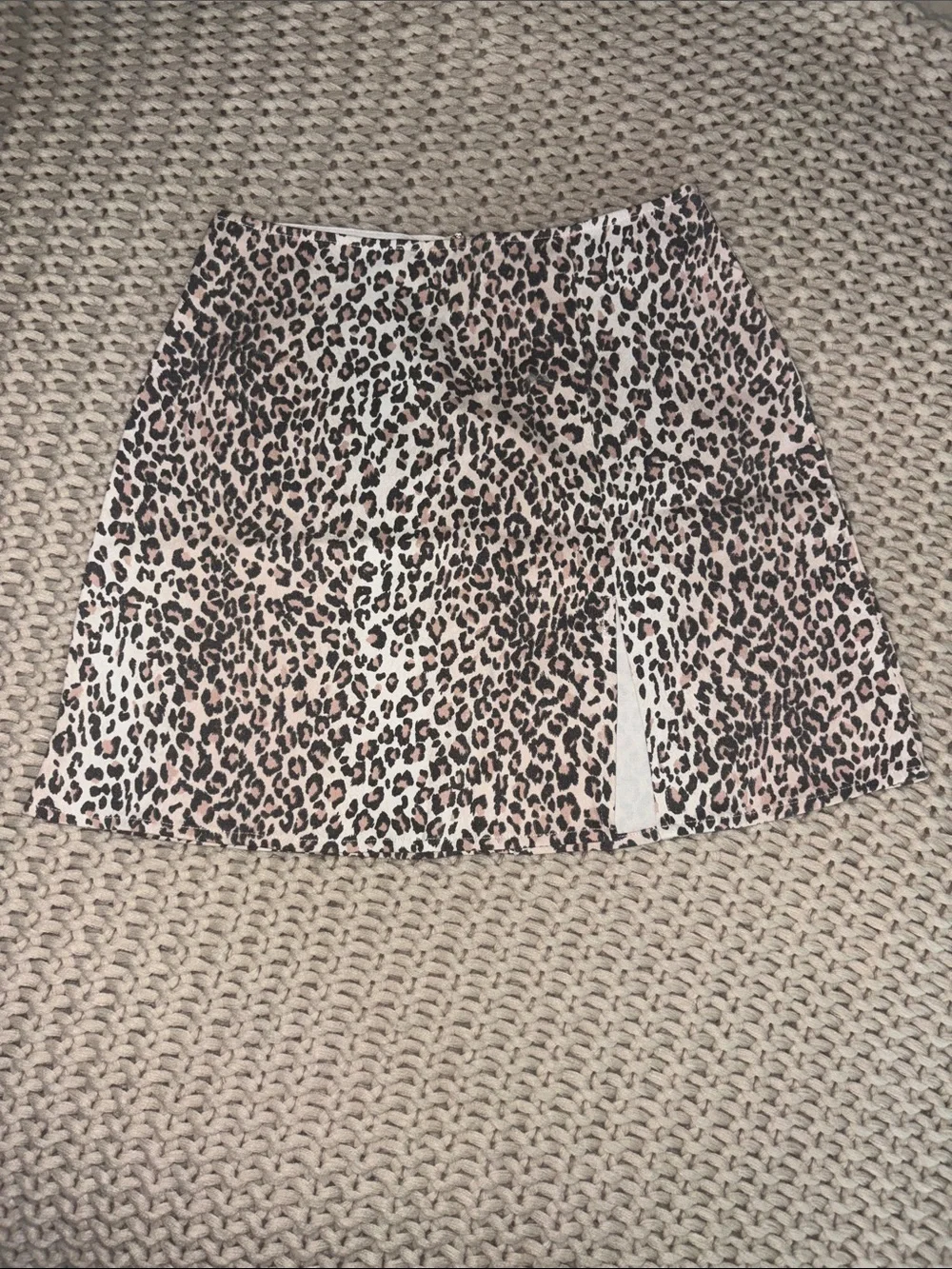 The Cat’s Meow Cotton Mini Skirt - VICI Leopard Skirt